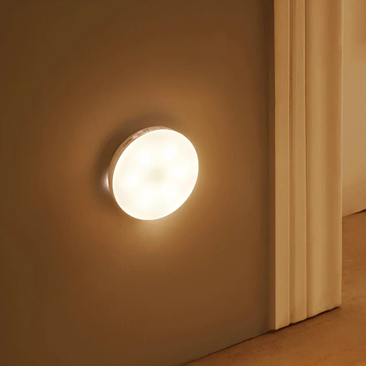 Lumi™ - Luminária com sensor de movimento